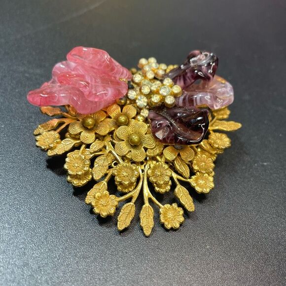 Miriam Haskell Jewelry - Vintage 1930s Miriam Haskell brooch designed by Frank Hess with pearls and glass